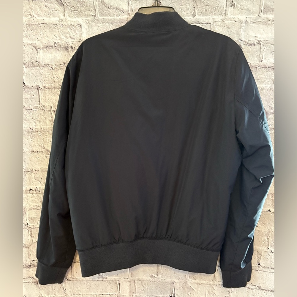 🔥Men’s Hollister Black zip up Bomber Jacket Size M EUC - Picture 5 of 6